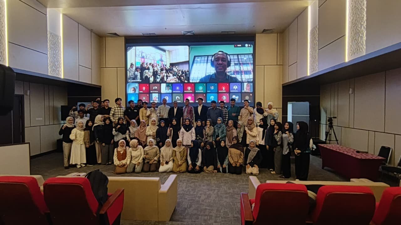 Magister Hukum Keluarga UIN SSC Gelar International Guest Lecture Bahas Tren Global Hukum Keluarga Muslim